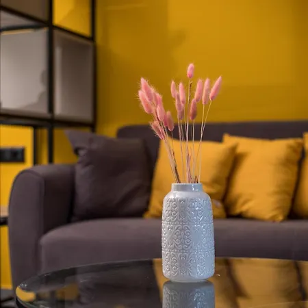 Gm Apartments-rhodes Luxury Living *