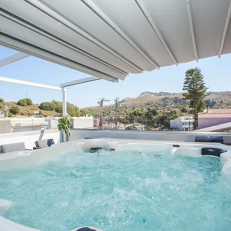 Gm Apartments-rhodes Luxury Living Калитиес