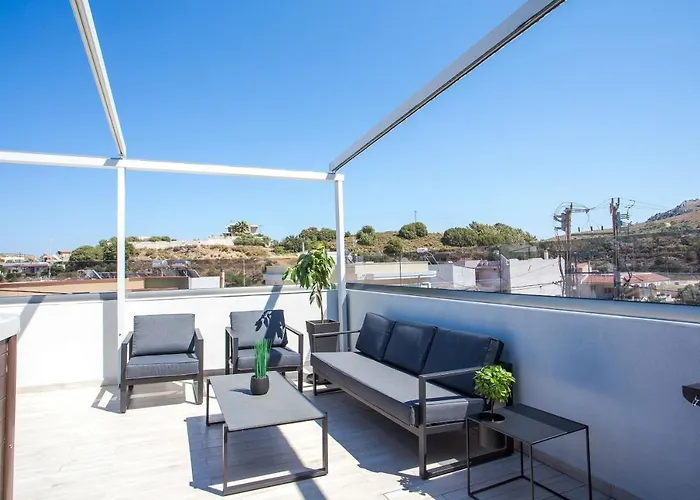 Gm Apartments-rhodes Luxury Living *