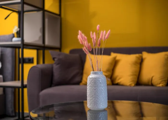 Gm Apartments-rhodes Luxury Living *