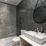 Gm Apartments-rhodes Luxury Living 公寓 *