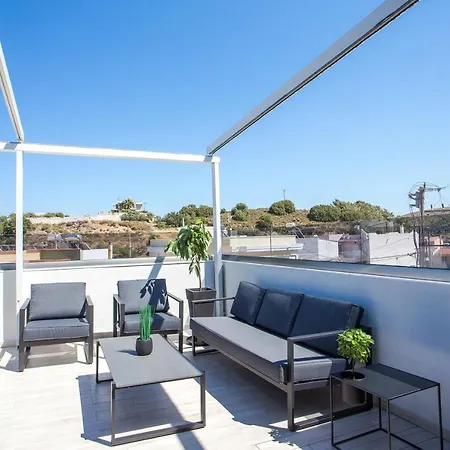 Gm Apartments-rhodes Luxury Living *